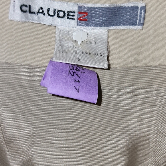 Claude Z Beige Crop Blazer - Picture 5 of 5